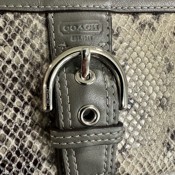 Coach Wallet - Picture 6 of 6